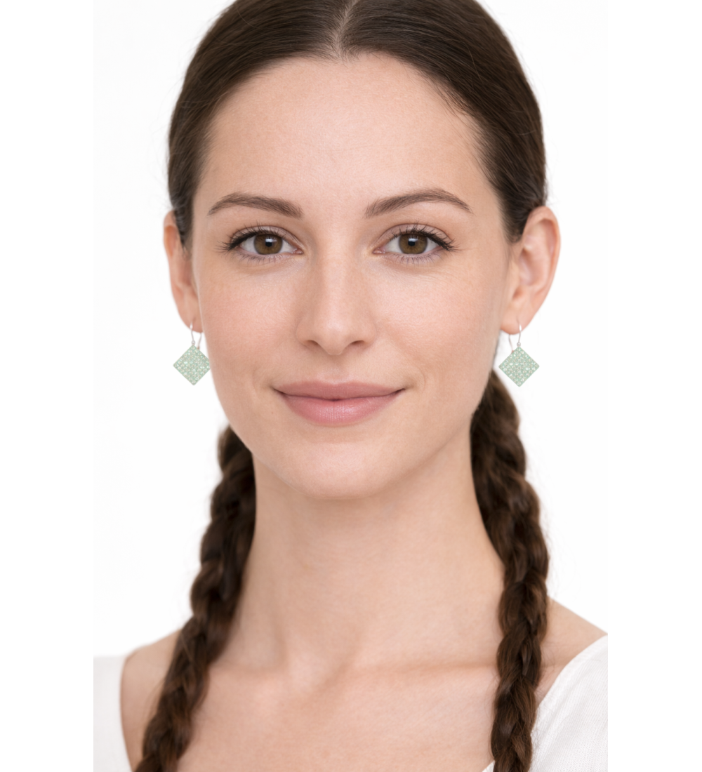 Boucles d’oreilles carrées scintillantes vert menthe cristal de haute qualité