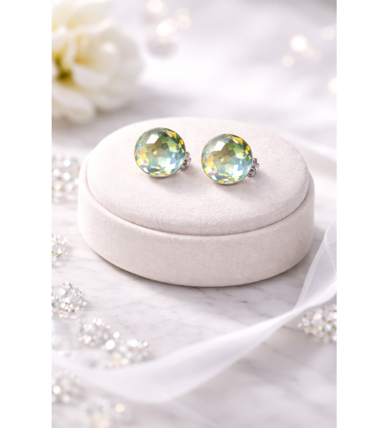 Anillo Tepo de oro amarillo con diamantes de 18 quilates