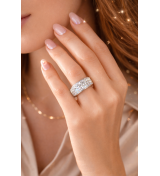 Style haut de gamme  Bague Élégance Cristalline en Rhodium – Effet Pavé Scintillant