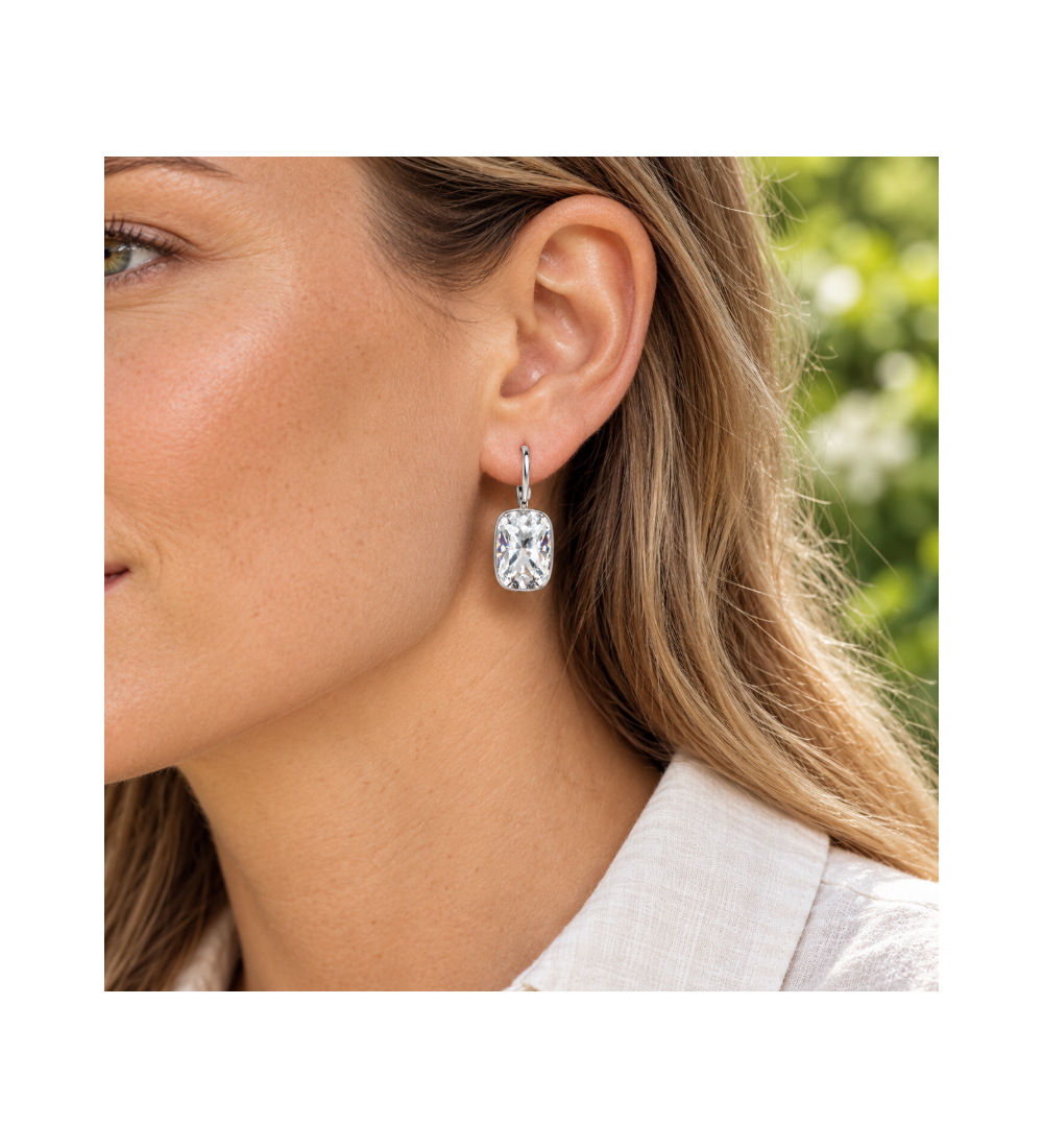 Boucles d’oreilles cristal Swarovski transparent 10 × 15 mm