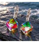Boucles d’oreilles cubes 8 mm, cristaux Swarovski
